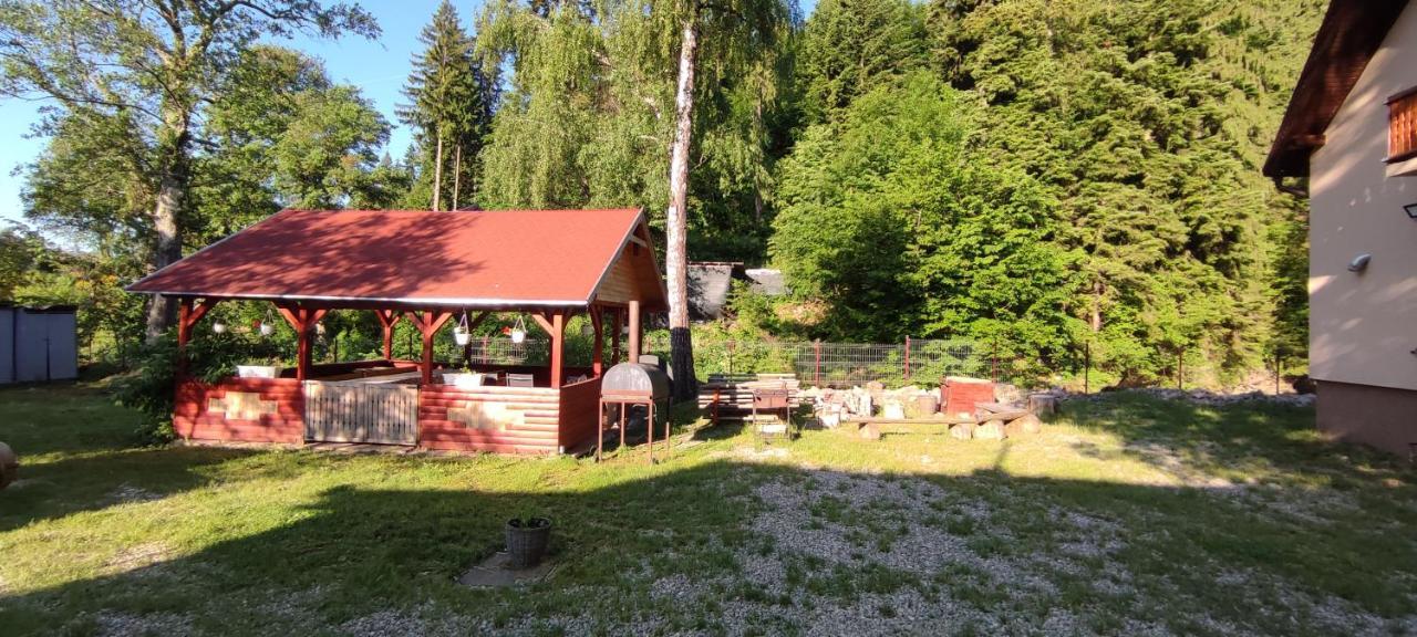 Olt-Part Vendégház BaileTusnad Esterno foto