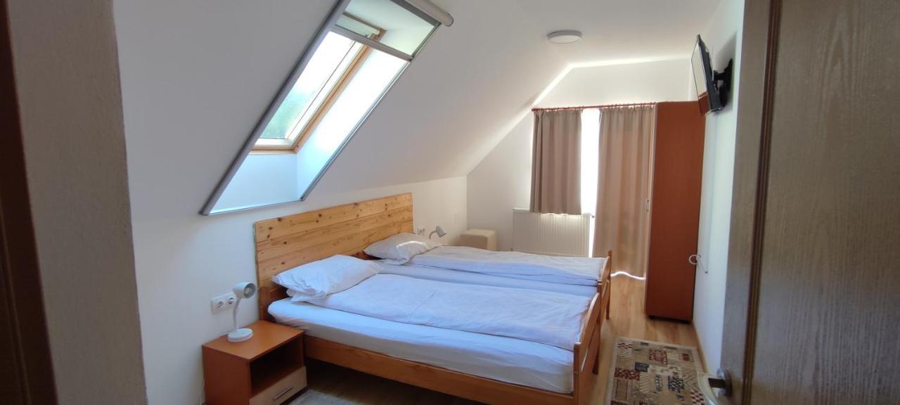 Olt-Part Vendégház BaileTusnad Esterno foto